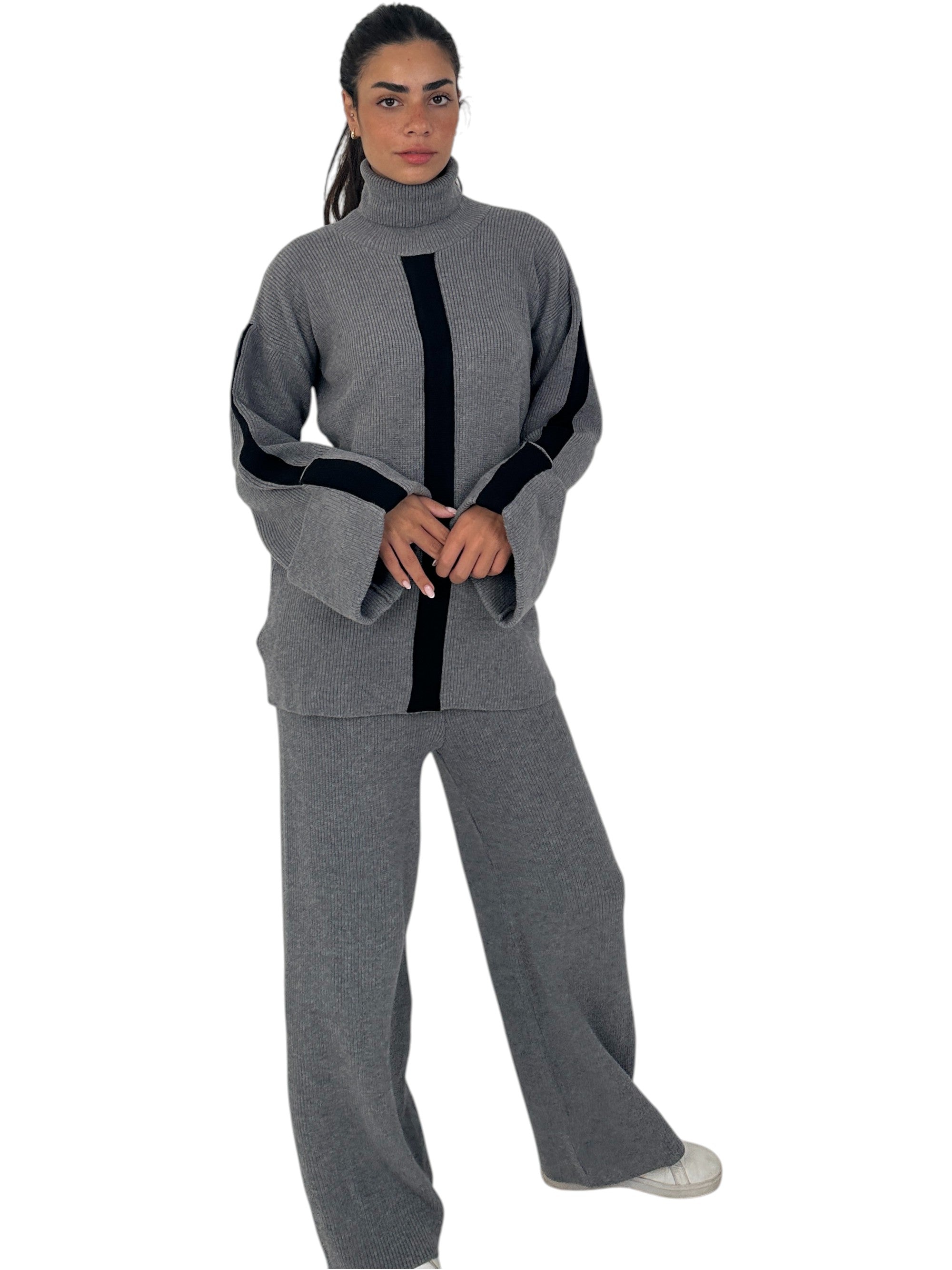 Grey Silhouette Knit Set